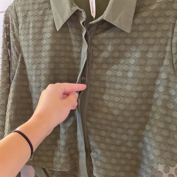 Chic green dress - Picture 3 of 3